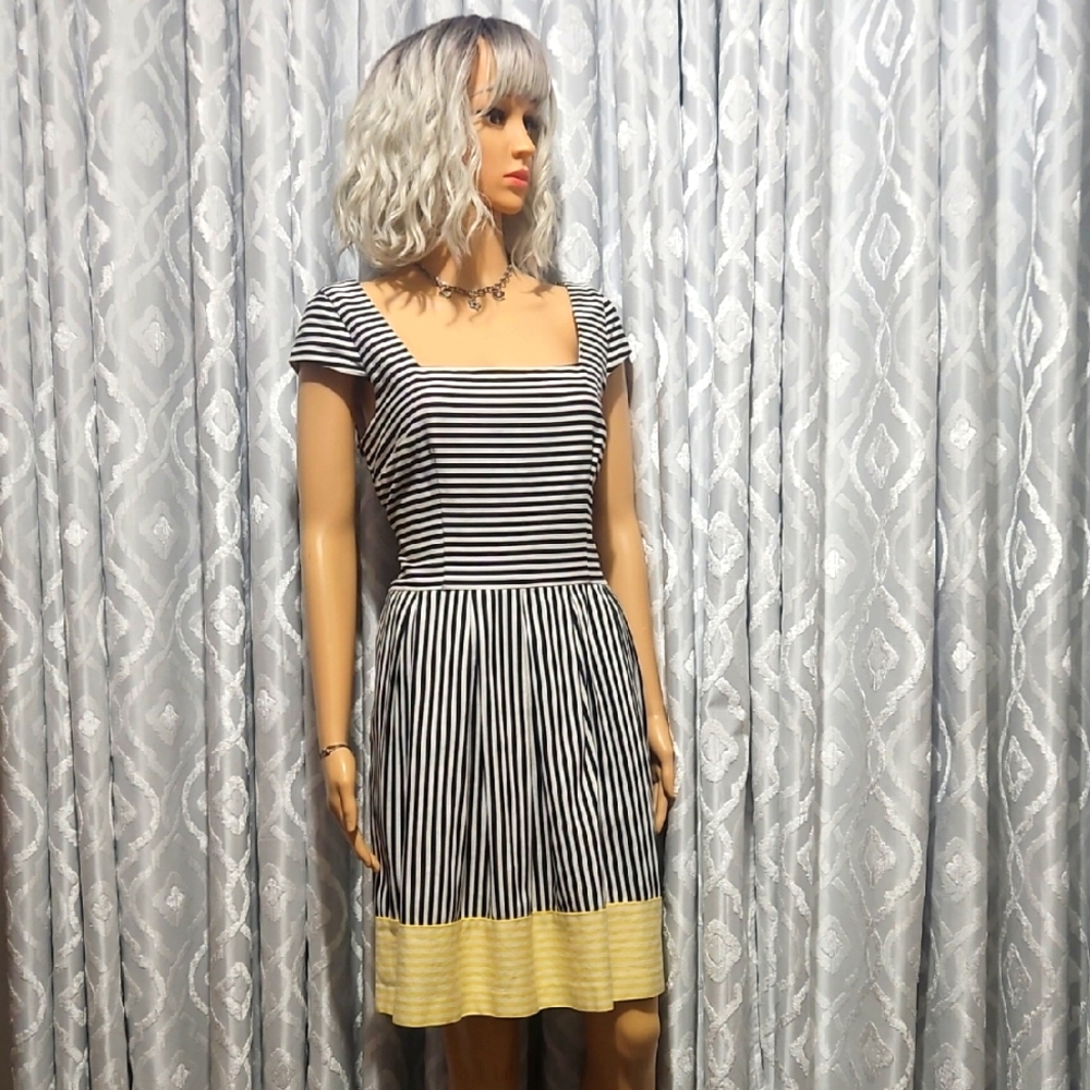 Ivy & Blu Maggie Boutique Emma Dress With Pockets
